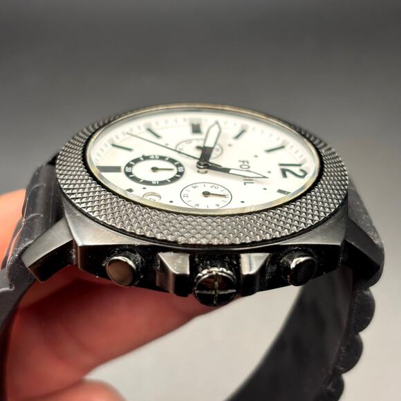 Fossil BQ2060 Machine Gunmetal Chronograph Mens White Dial Silicone Strap Watch - Picture 16 of 17
